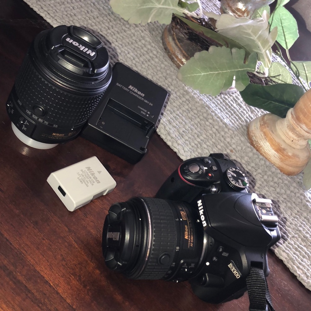 Brand new Nikon 3300 digital camera